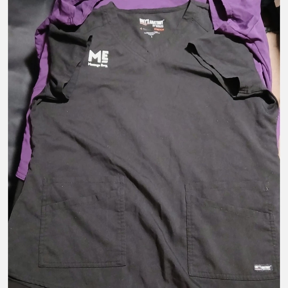 Gray's Anatomy Black Nurse T-Shirt Size L & Scrubstar Purple nurse t shirt 3xl
